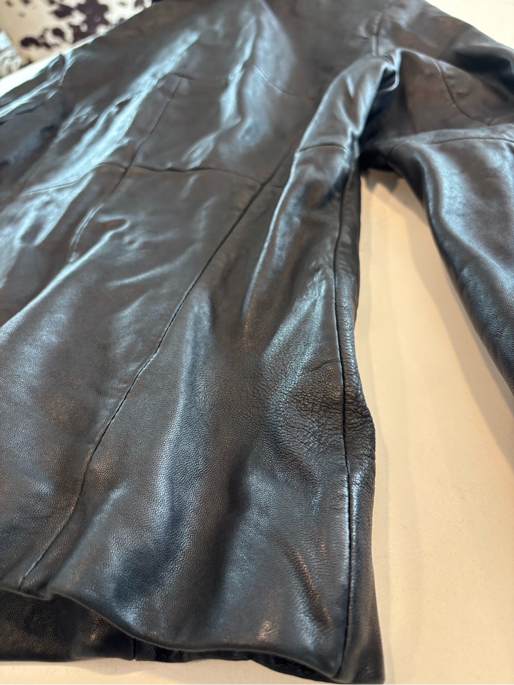 Vintage Jones New York Black Leather Jacket - Picture 12 of 13